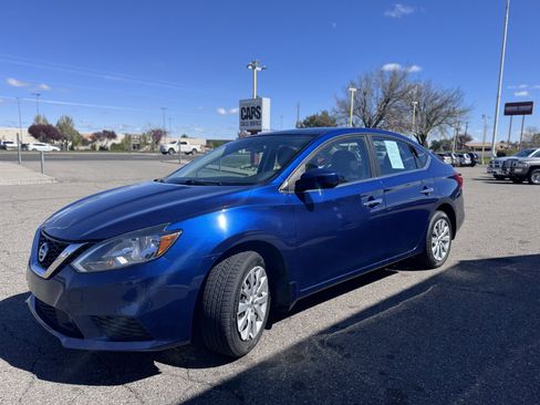 Used 2019 Nissan Sentra S image 4