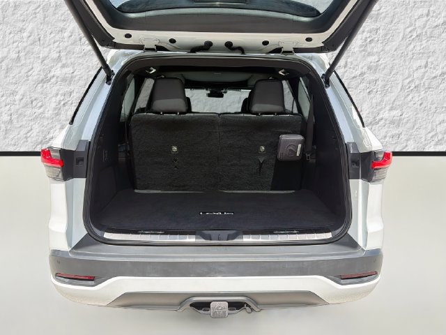 Used 2024 Lexus TX 350 FWD w/ Captains Chair Package image 10