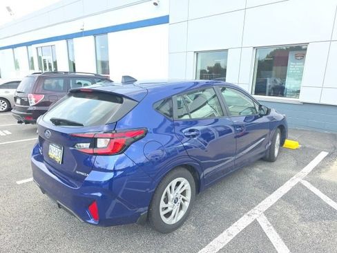 Used 2024 Subaru Impreza 2.0i AWD/4WD image 2