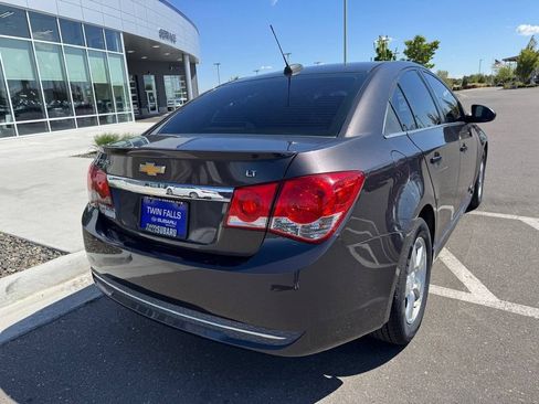 Used 2015 Chevrolet Cruze LT w/ RS Package FWD image 7