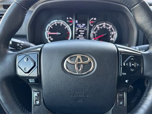 Used 2023 Toyota 4Runner TRD Off-Road Premium image 28