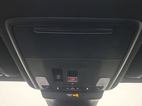 Certified 2025 Honda Accord Sport image 33