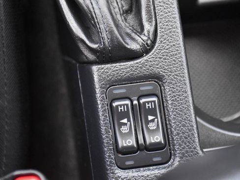 Used 2014 Subaru Impreza 2.0i Premium AWD/4WD image 17