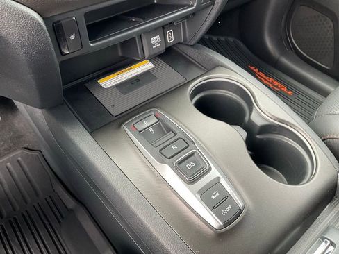Used 2023 Honda Passport TrailSport image 19