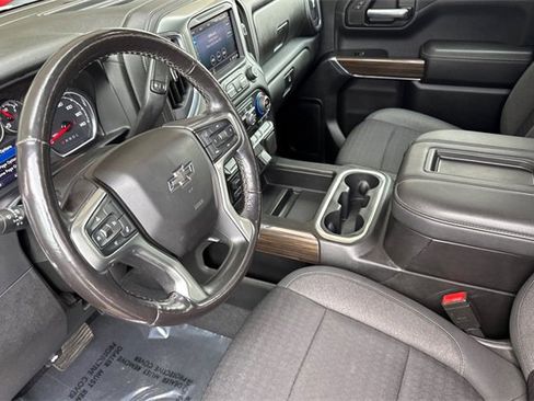 Used 2021 Chevrolet Silverado 1500 LT Trail Boss image 10
