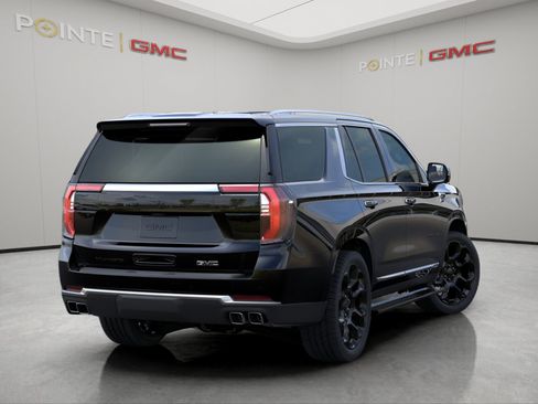 New 2026 GMC Yukon Denali w/ Denali Reserve Package AWD/4WD image 4