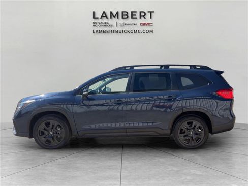 Used 2023 Subaru Ascent Onyx Edition AWD/4WD image 2