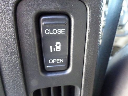 Used 2020 Honda Odyssey Elite image 16