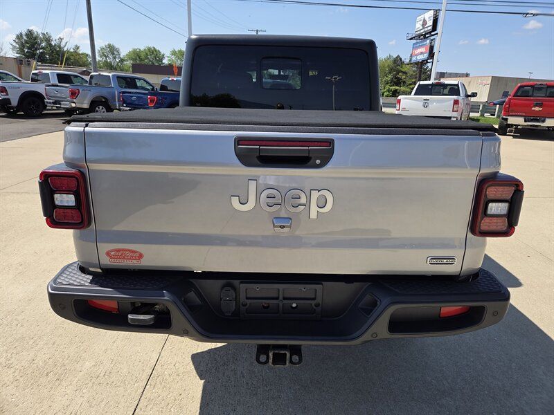 Used 2020 Jeep Gladiator Overland w/ Uconnect 4C Nav & Sound Group AWD/4WD image 4
