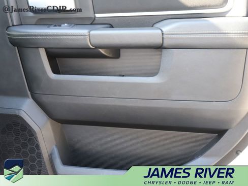 Used 2024 RAM 2500 Big Horn image 11