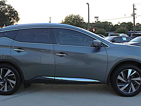 Used 2017 Nissan Murano Platinum w/ Platinum Technology Package FWD image 6