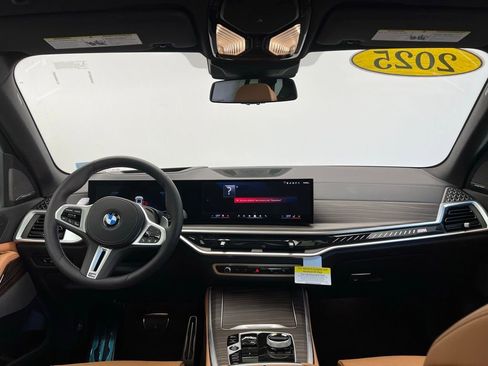 Certified 2025 BMW X5 M60i image 10