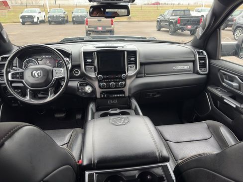 Used 2020 RAM 1500 Laramie w/ Sport Appearance Package image 17