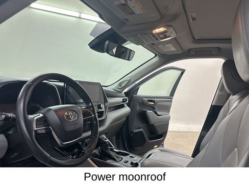 Used 2021 Toyota Highlander Limited image 33