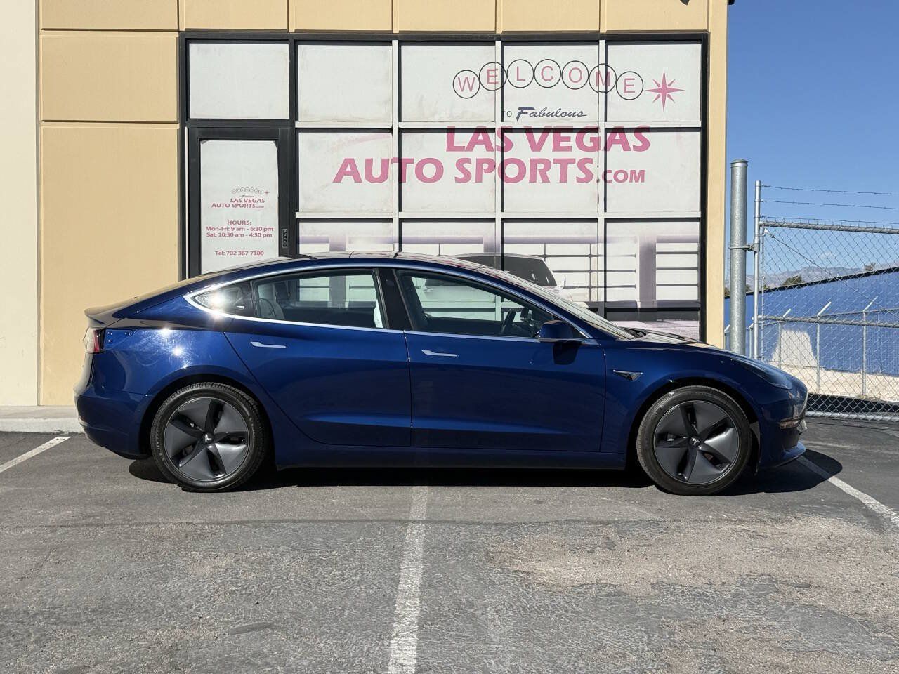 Used 2018 Tesla Model 3 Long Range AWD/4WD image 6