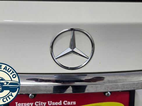 Used 2018 Mercedes-Benz GLA 250 4MATIC image 27