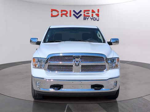 Used 2018 RAM 1500 SLT image 8