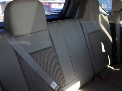 Used 2014 Jeep Compass Latitude image 11