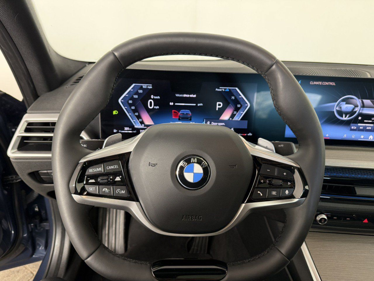 Used 2025 BMW 330i xDrive Sedan AWD/4WD image 24