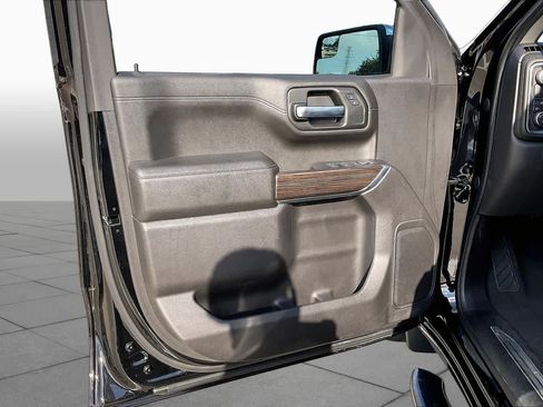 Used 2021 Chevrolet Silverado 1500 LT w/ Convenience Package II RWD image 21