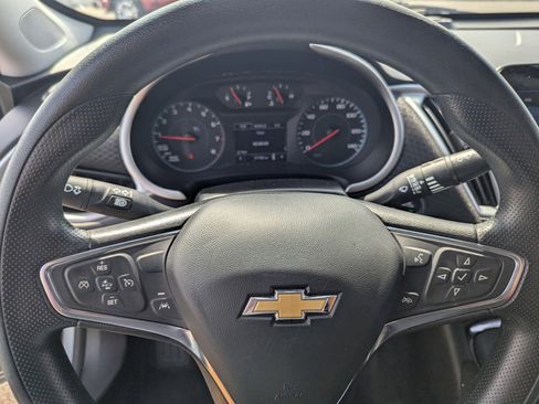 Used 2024 Chevrolet Malibu LT image 13