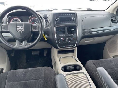Used 2014 Dodge Grand Caravan SXT w/ Security Group image 3