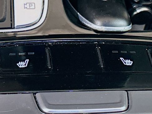 Used 2023 Hyundai Tucson SEL w/ Convenience Package image 17