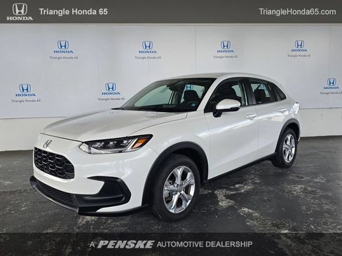 Used 2024 Honda HR-V LX image 1
