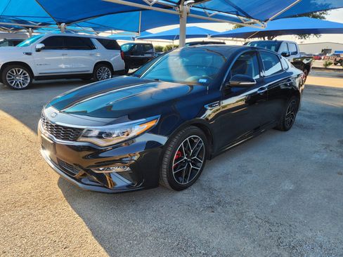 Used 2020 Kia Optima SX FWD image 2