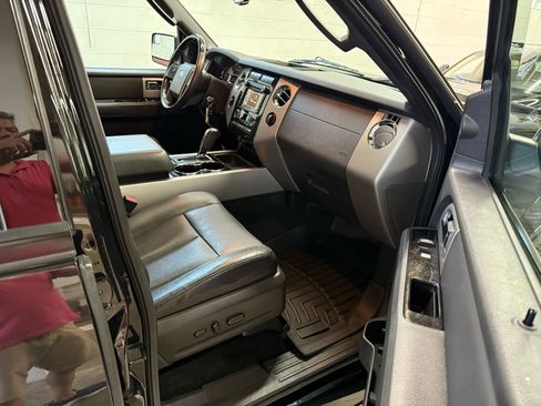 Used 2012 Ford Expedition EL Limited image 22