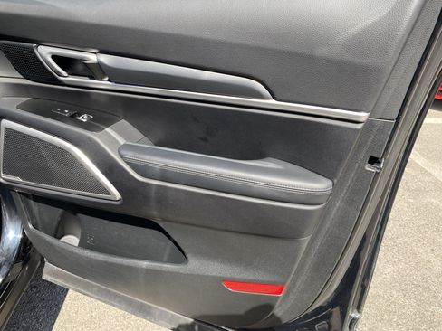 Used 2021 Kia Telluride S AWD/4WD image 28