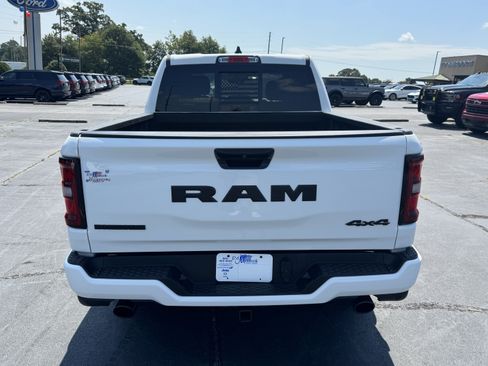Used 2026 RAM 1500 Big Horn AWD/4WD image 6