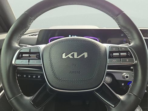 Used 2025 Kia Telluride EX X-Line AWD/4WD image 24