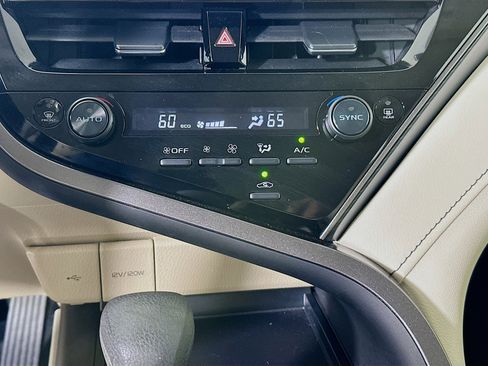 Used 2024 Toyota Camry LE image 22