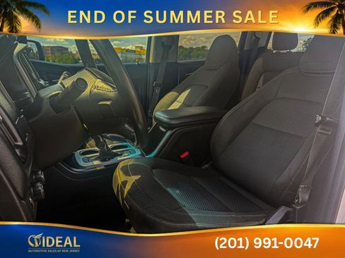 Used 2022 Chevrolet Colorado LT w/ LT Convenience Package AWD/4WD image 29