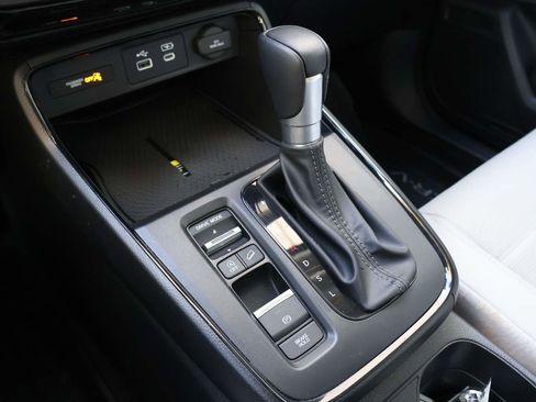 Used 2025 Honda CR-V EX-L image 16