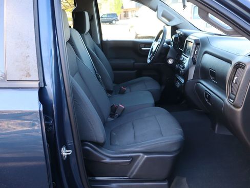 Used 2019 Chevrolet Silverado 1500 Custom w/ Custom Value Package image 23