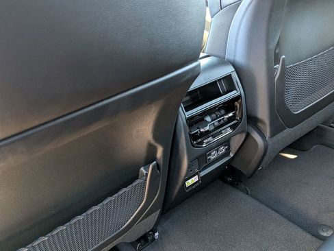 New 2025 Jeep Grand Cherokee Altitude image 31