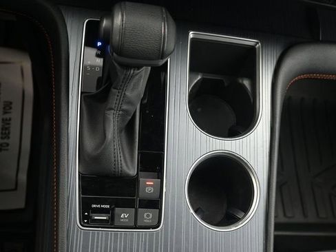 Used 2023 Toyota Sienna XSE image 20