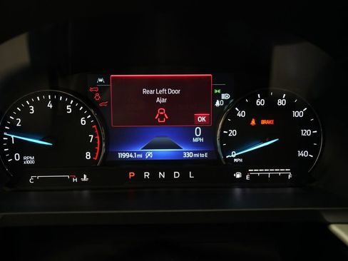 Used 2023 Ford Explorer XLT w/ Equipment Group 202A AWD/4WD image 2