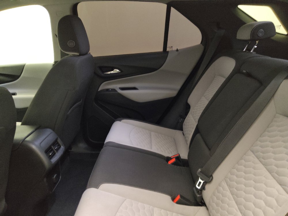 Used 2018 Chevrolet Equinox LS FWD image 18