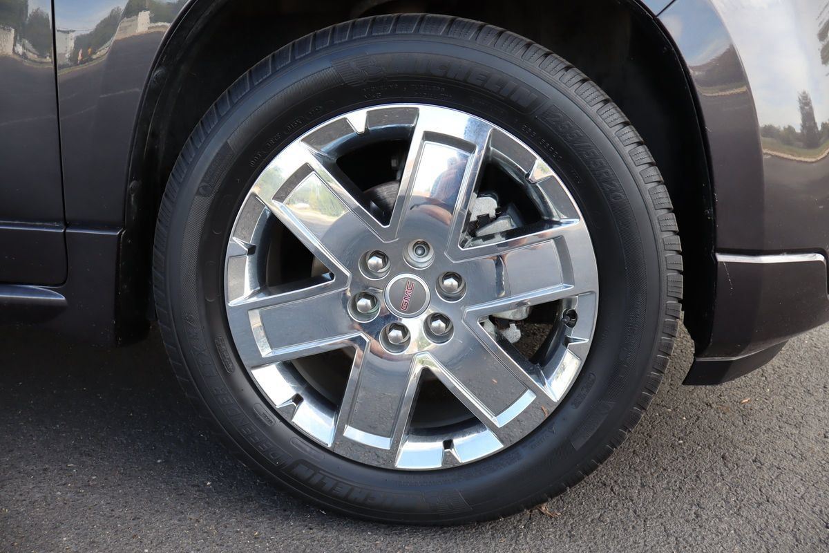 Used 2015 GMC Acadia Denali AWD/4WD image 46