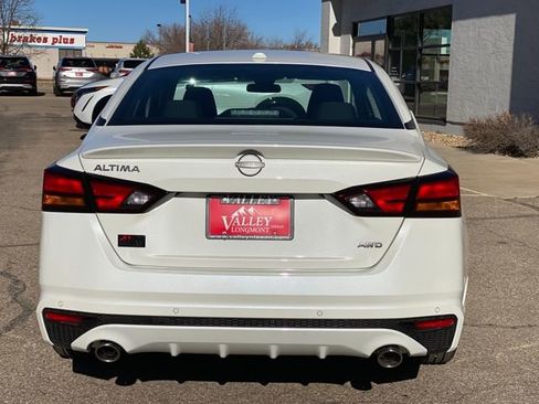 New 2025 Nissan Altima 2.5 SV w/ SV Special Edition Package image 4