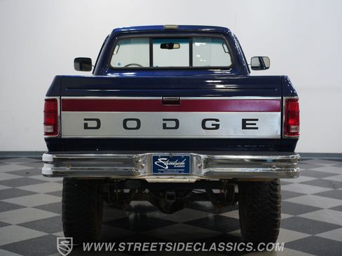 Used 1988 Dodge D/W Truck 250 AWD/4WD image 25