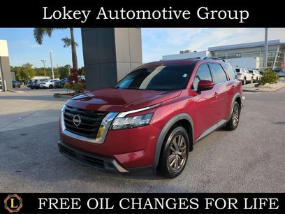 Certified 2022 Nissan Pathfinder SV w/ SV Premium Package