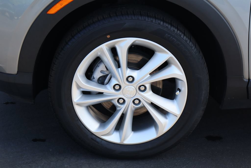 Certified 2023 Buick Encore GX Preferred FWD image 30