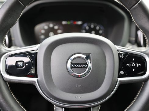 Used 2021 Volvo XC60 T6 R-Design image 35