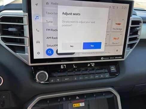 Used 2024 Toyota Tundra Limited image 11