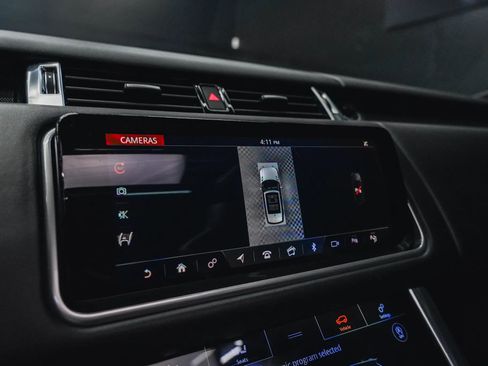 Used 2020 Land Rover Range Rover Sport SVR image 71