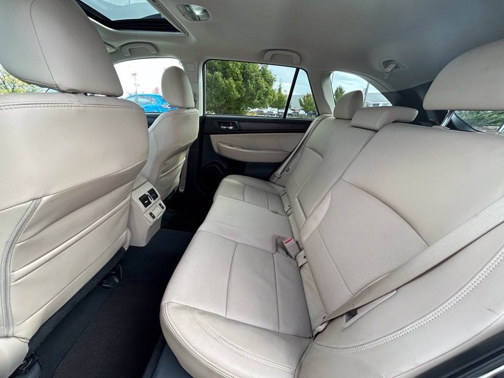Used 2019 Subaru Outback 3.6R Limited w/ Popular Package #2 AWD/4WD image 26
